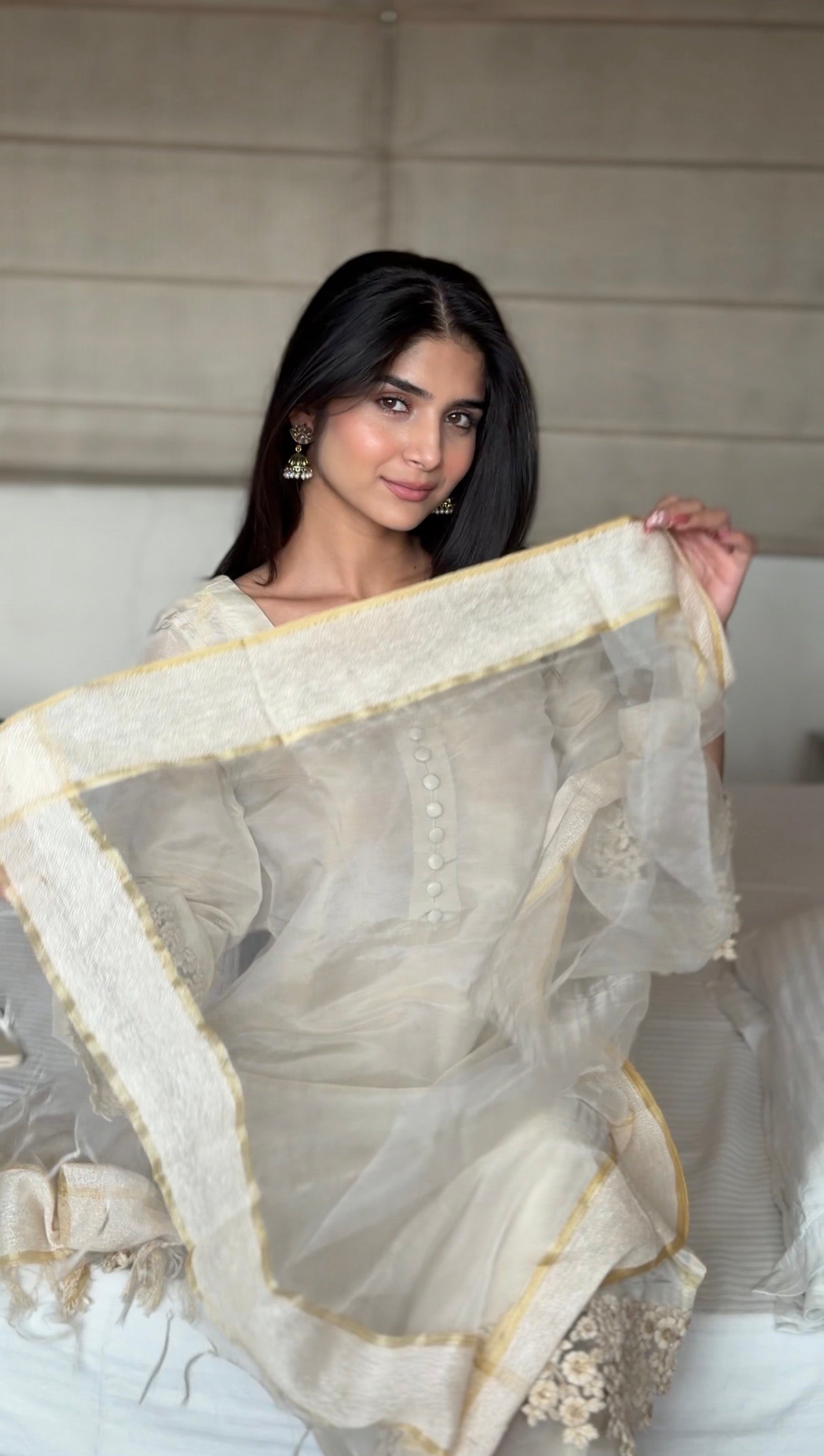 Ivory Pearl Cosmo 3-Piece Suit Set with Lace Detail & Tissue Dupatta