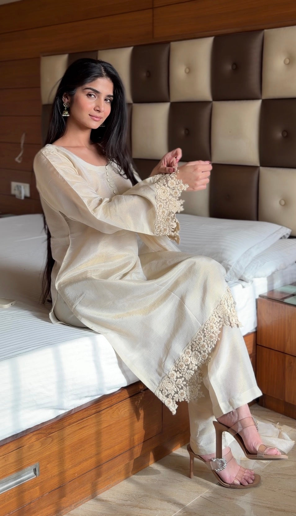 Ivory Pearl Cosmo 3-Piece Suit Set with Lace Detail & Tissue Dupatta