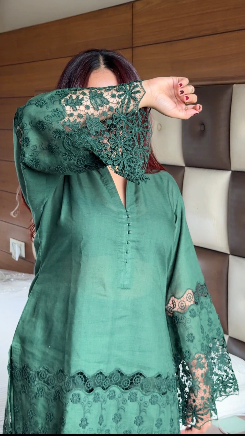 Bottle Green Cotton Chikankari 2-Piece Set with Floral Lace Detail