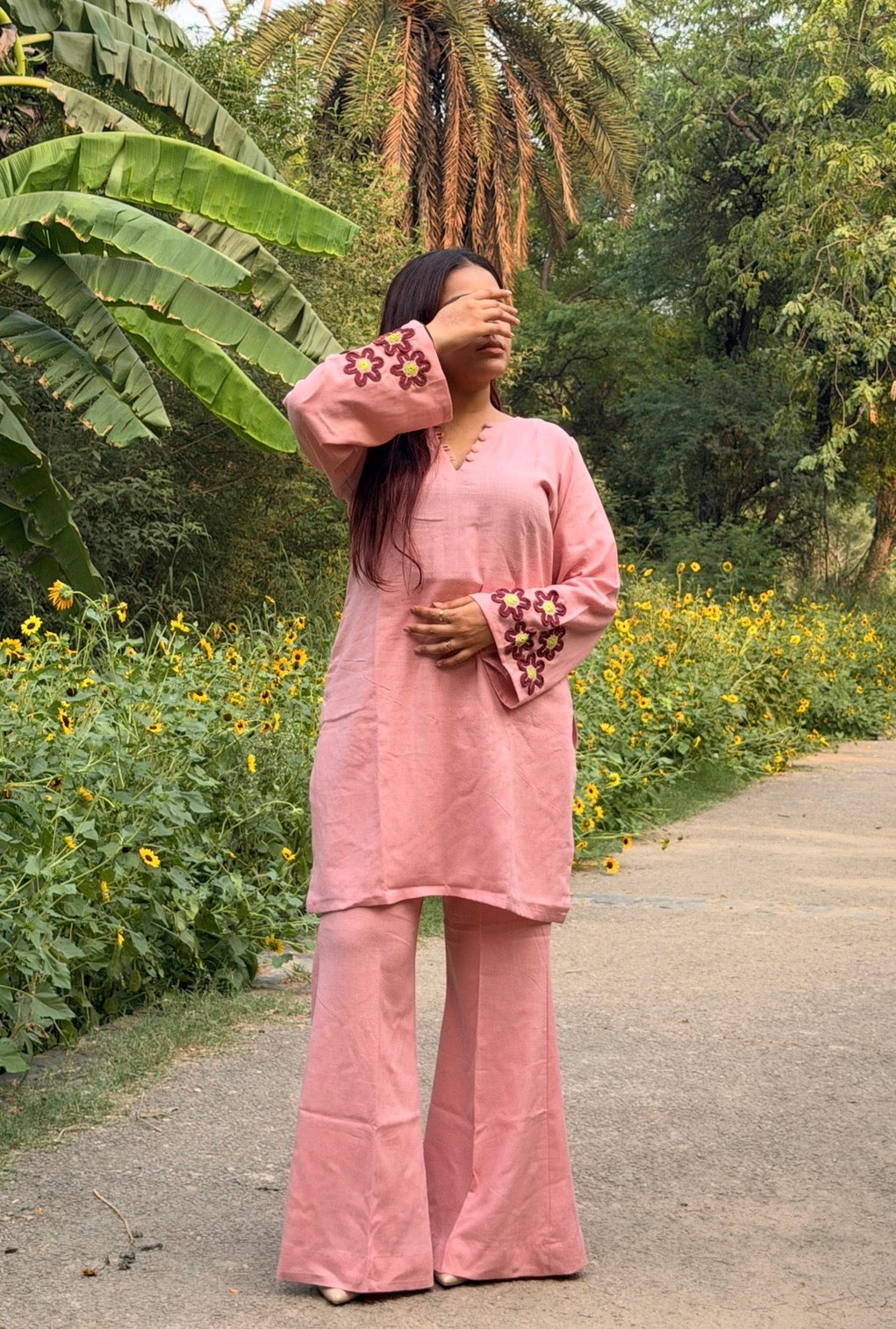 Bloom & Blush 2-Piece Set — Pure Pink Linen Kameez with Flower Patch Cuffs, Scallop Neckline & Bell Bottom Trousers | ALBABS