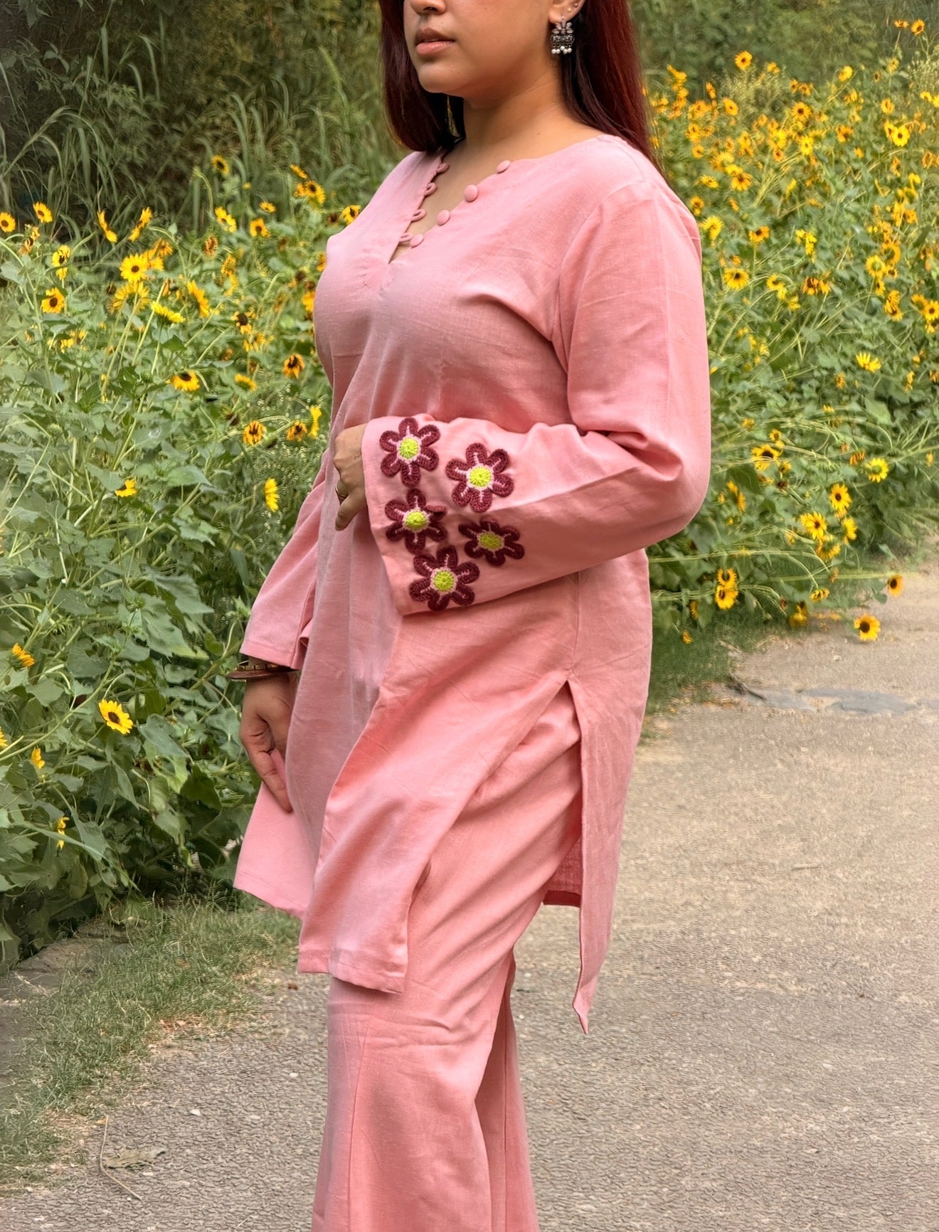 Bloom & Blush 2-Piece Set — Pure Pink Linen Kameez with Flower Patch Cuffs, Scallop Neckline & Bell Bottom Trousers | ALBABS