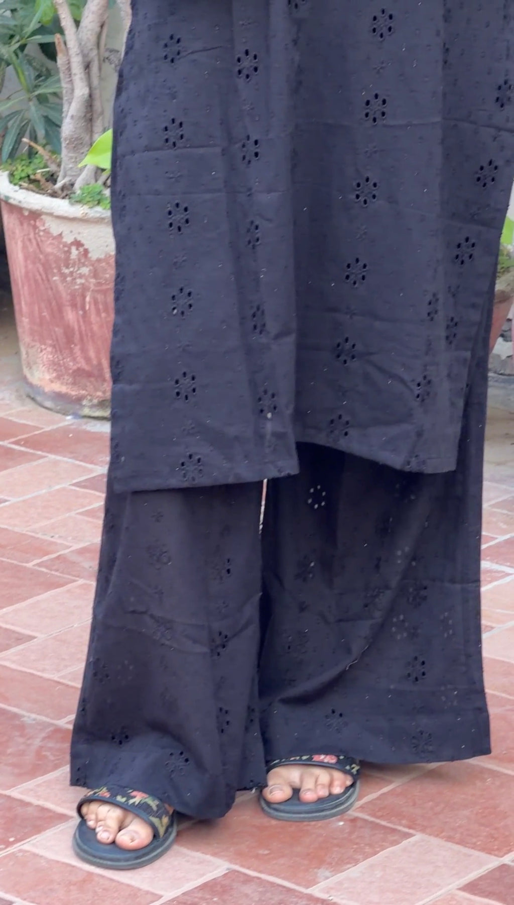 3-Piece Set — Black Chikankari Cotton Kameez with V-Neck Button Detail, Flared Sleeves, Matching Pants & Organza Dupatta | ALBABS