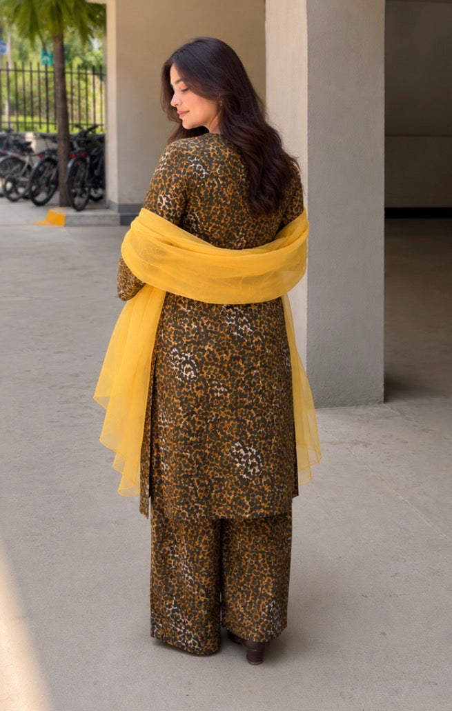 Wild Nazakat Pure Crepe 3-Piece Suit | Printed Ethnic Wear | ALBAB'S