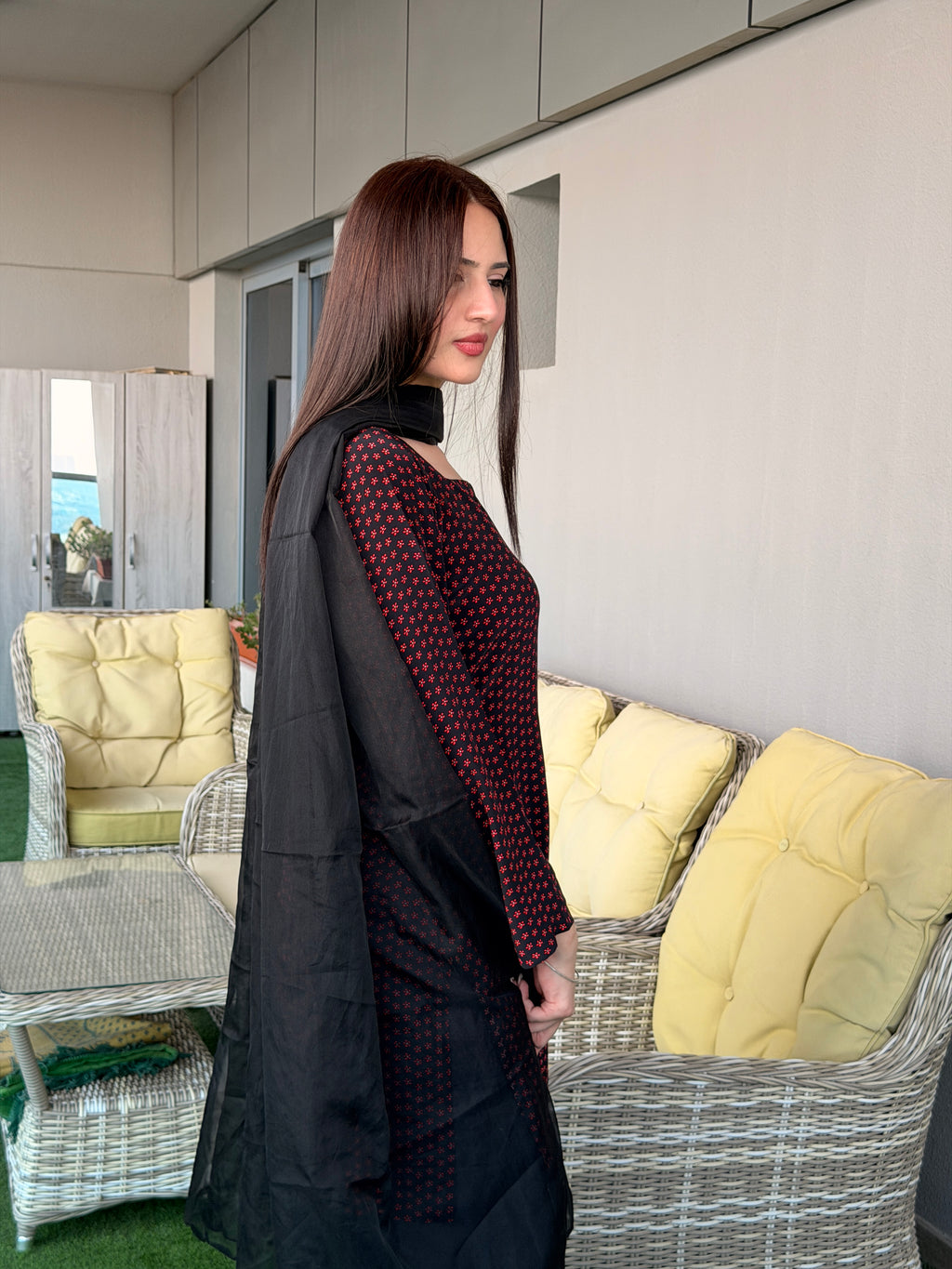 Printed Crepe Farshi Shalwar Suit (3-Piece)